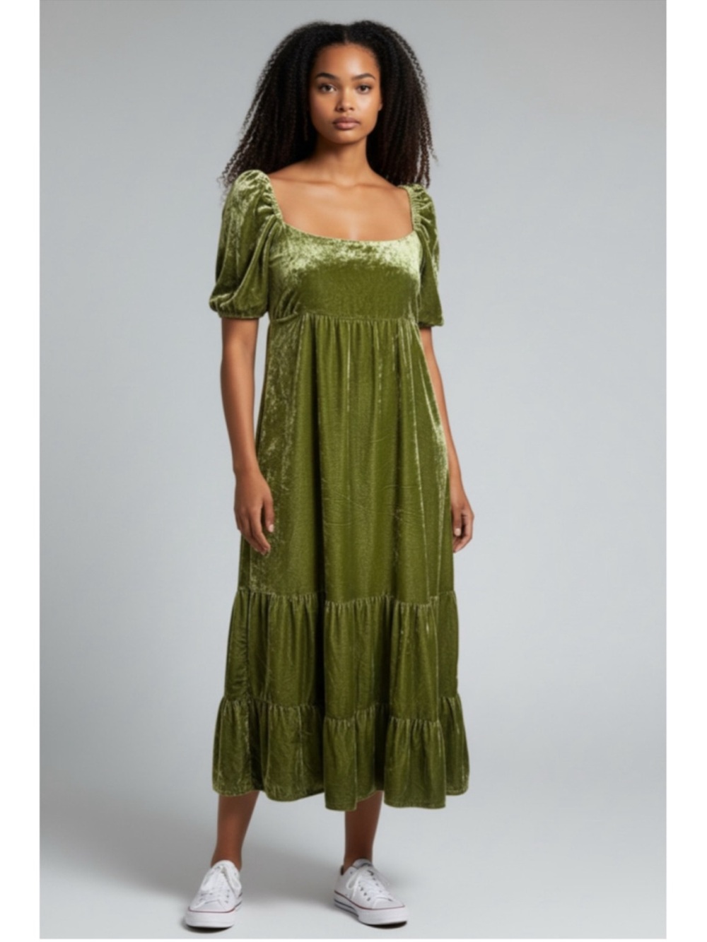 Anthropologie Moss Green Velvet Tiered Maxi Dress with Puff Sleeves Size 00P